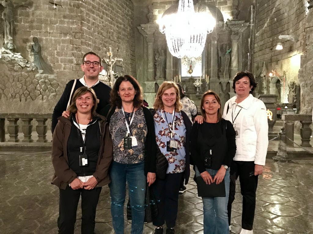 Il gruppo italiano nella magnifica Cappella di Santa Kinga durante la visita alle miniere di sale a Wieliczka il 17 luglio.