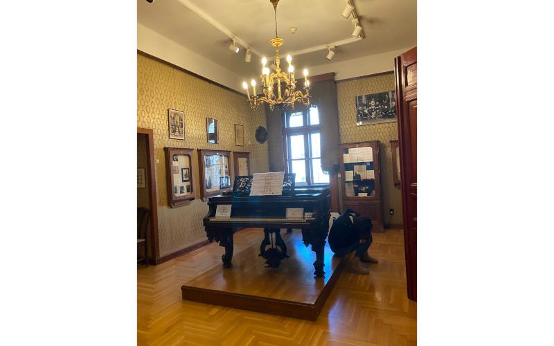 Liszt's grand piano | Photo © Pia Shekhter