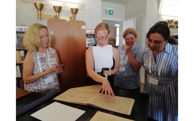 Library tour © Anna Pensaert